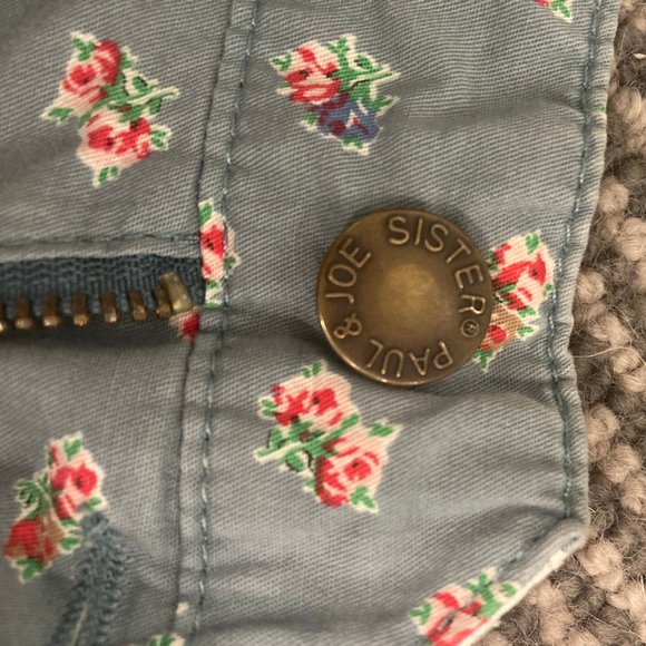 Blue floral shorts - Picture 4 of 4